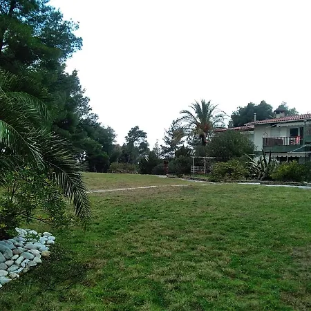 Skiourakia דירה מטהמורפוסי